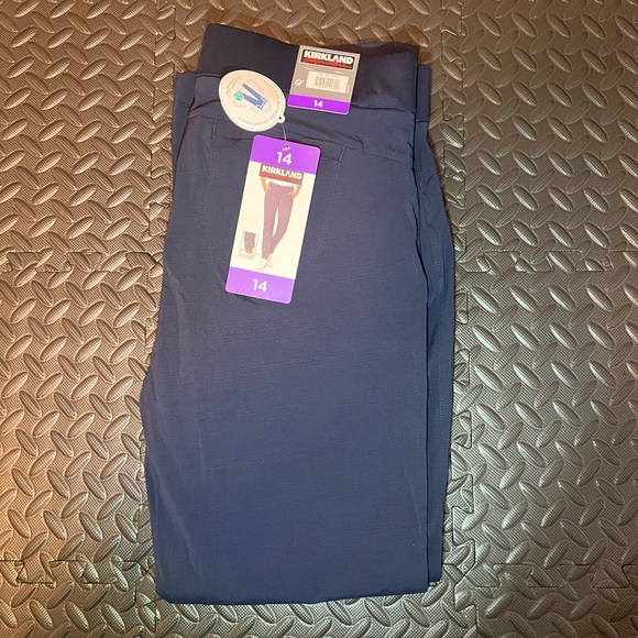 Kirkland Signature Dark Blue Trousers - Picture 3 of 13